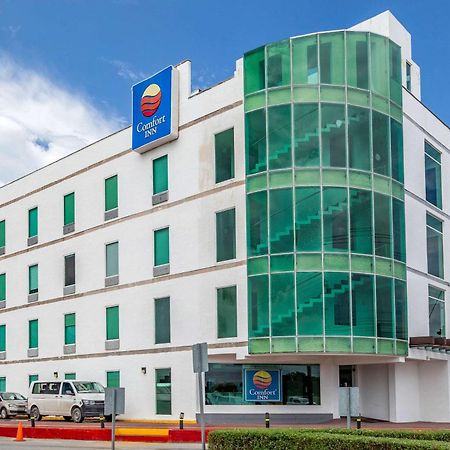Comfort Inn Cancun Aeropuerto Bagian luar foto