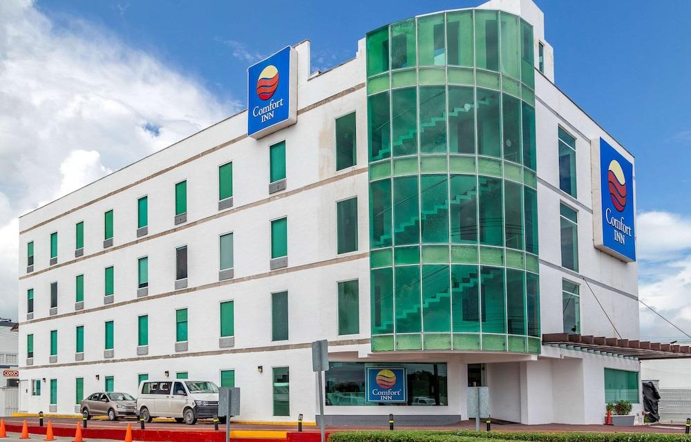 Comfort Inn Cancun Aeropuerto Bagian luar foto